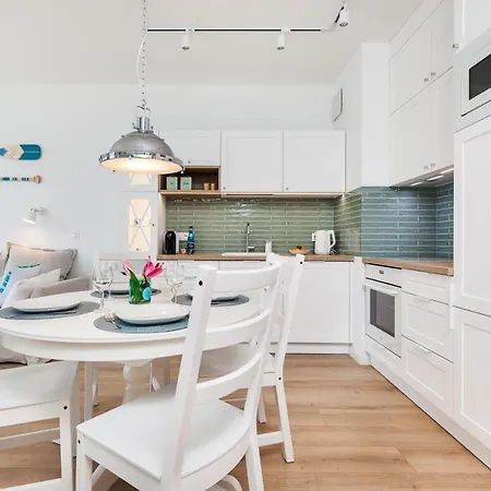 Plac Unii Aquamarine Premium *