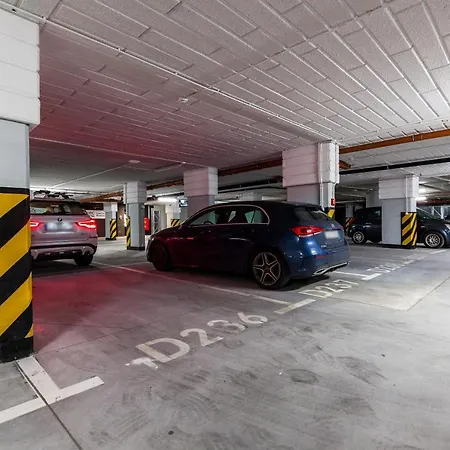 Апартаменты Plac Unii Aquamarine Premium *