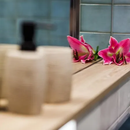 Апартаменты Plac Unii Aquamarine Premium